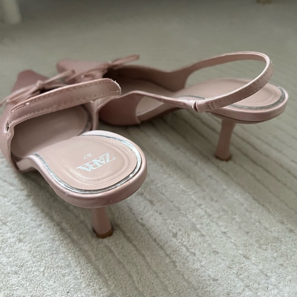 ZARA SATIN EFFECT BOW HEELED SHOES - Picture 7 of 7
